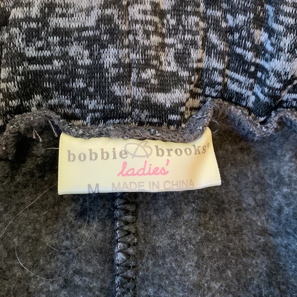 Bobbie Brook’s sweatpants - Picture 4 of 5